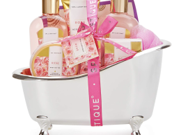 Spa luxetique Gift Set For Women, Bath Sets for Women Gift, 8 Pcs Rose Spa Basket Includes Bubble Bath, Shower Gel, Body Lotion, Birthday Spa Gifts, Mother‘s Day Gifts for Mom
